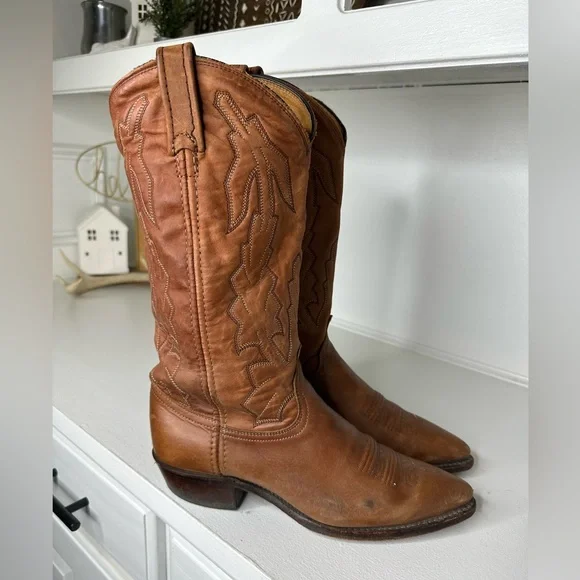 Vintage Dan Post Marlboro Collection Women’s 8.5 Western Cowboy Boots Tan - Picture 4 of 10